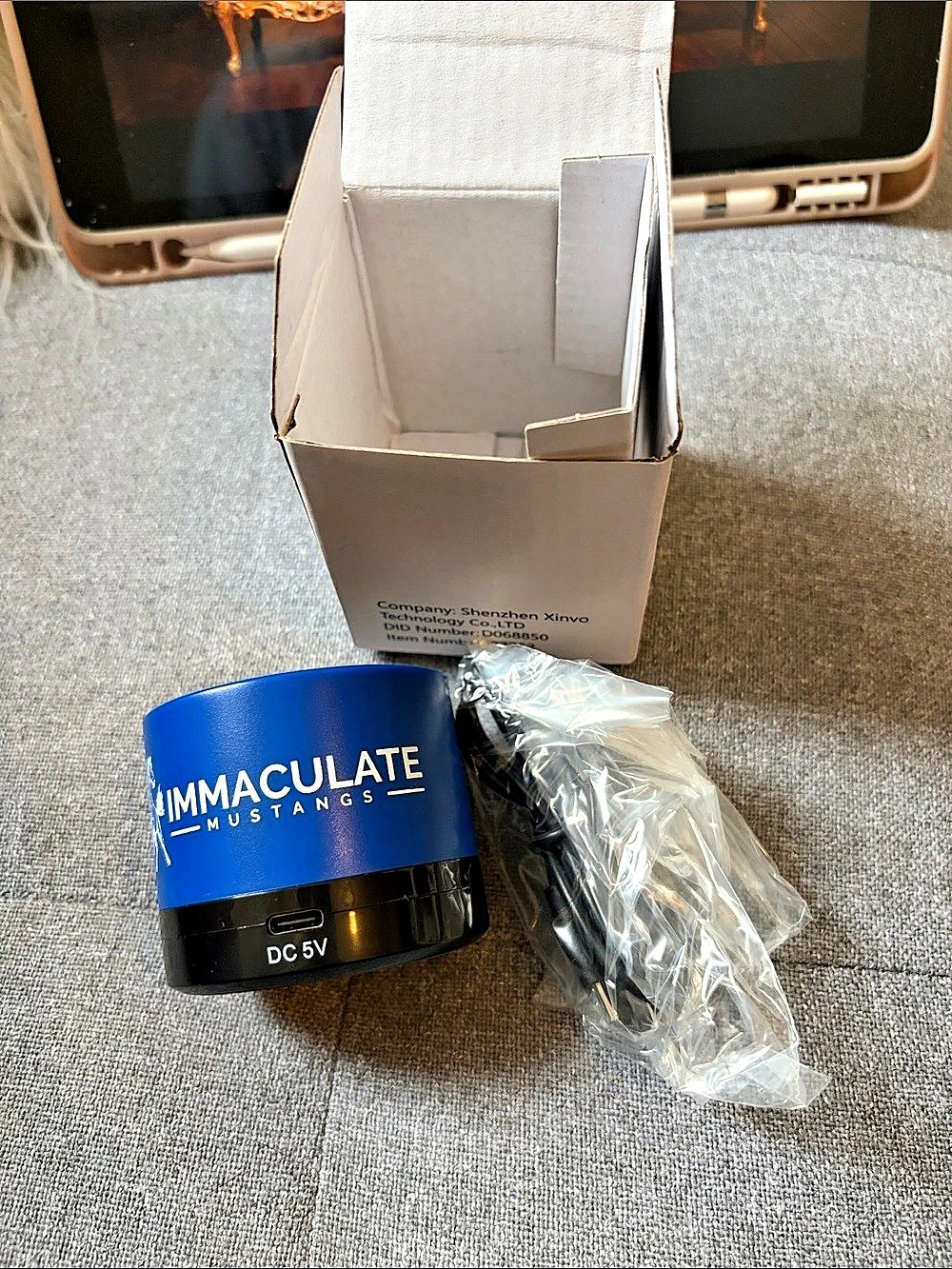 IMMACULATE MUSTANGS Portable Speaker Blue NWT